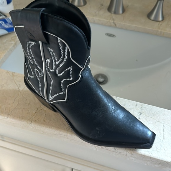 Reformation Otto Mini Western Boot - Picture 6 of 9